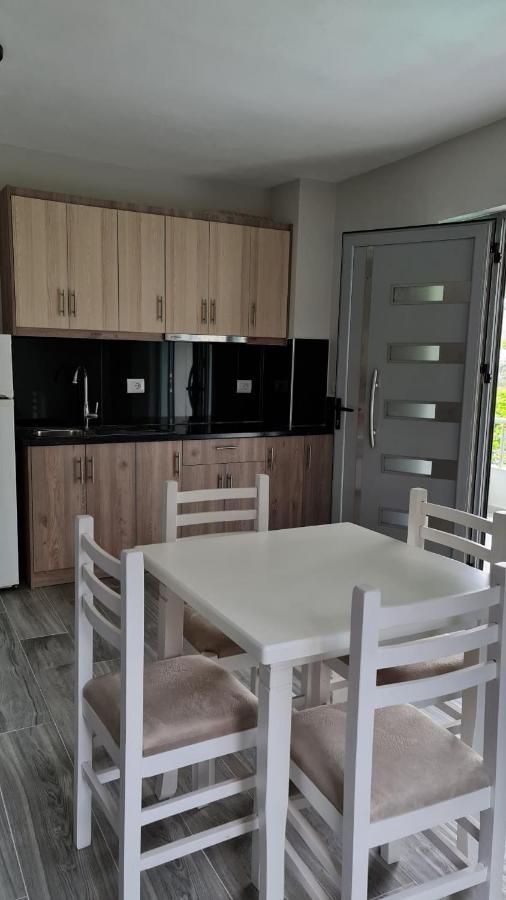 Villa Gezimi Ksamil Exteriör bild
