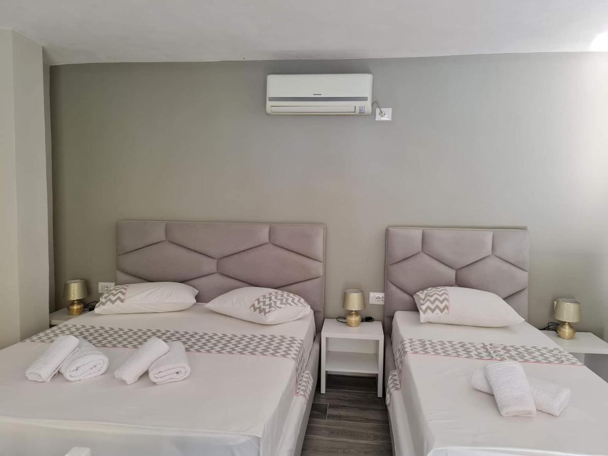 Villa Gezimi Ksamil Exteriör bild